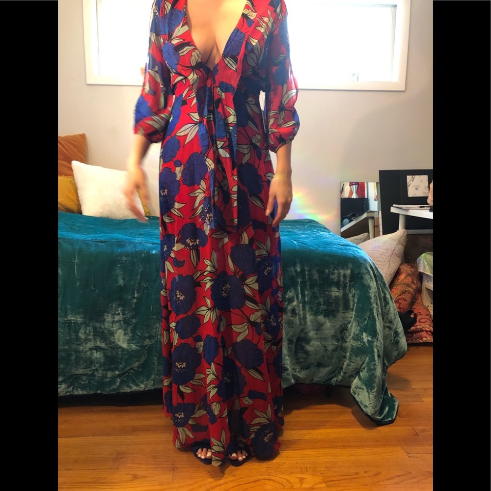 Incredibly beautiful Dress